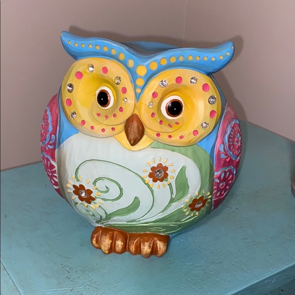 Kirklands Other - Colorful wooden owl